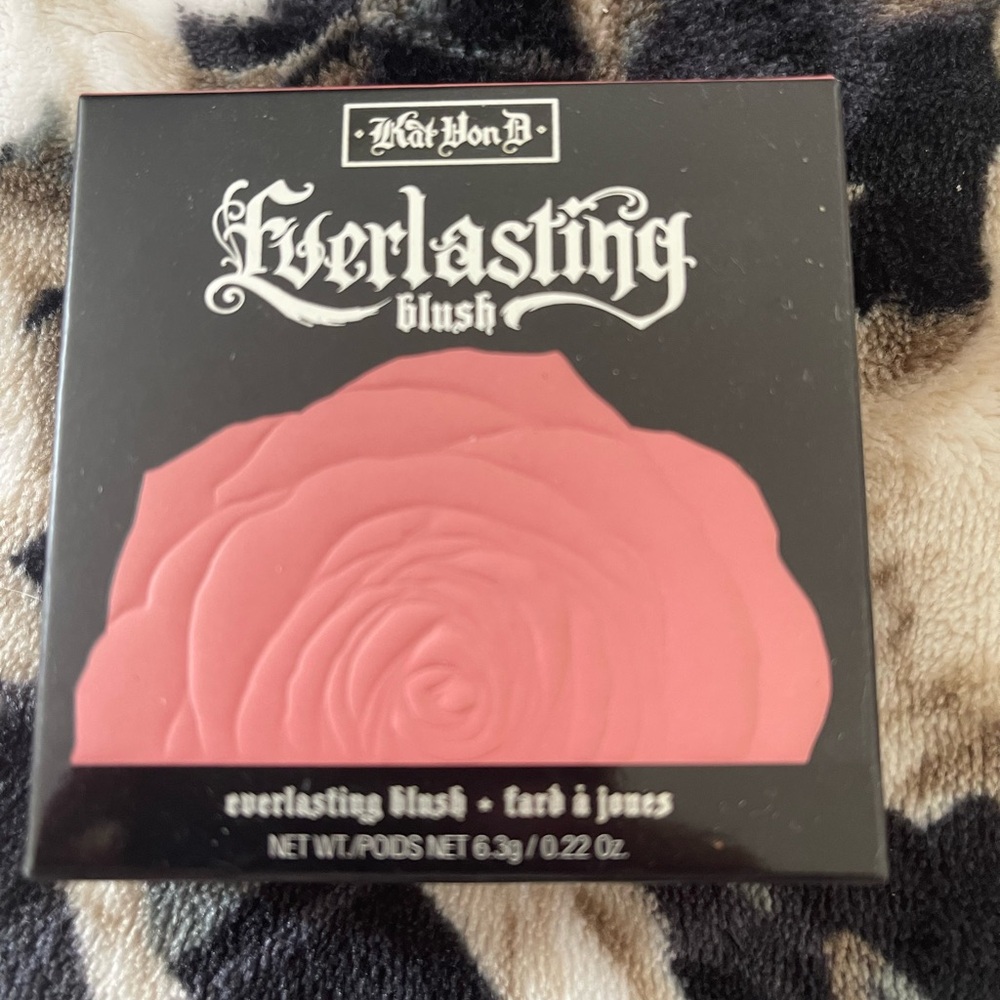 Kat Von D Foxglove Everlasting Blush - Picture 3 of 7